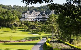 Swiss-Belresort Tuyen Lam
